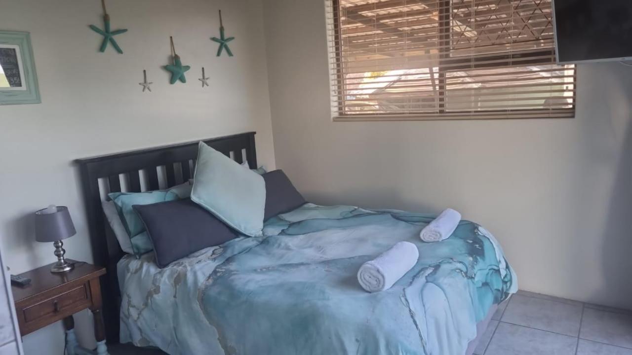 Bluewater Reservations Port Elizabeth Bagian luar foto